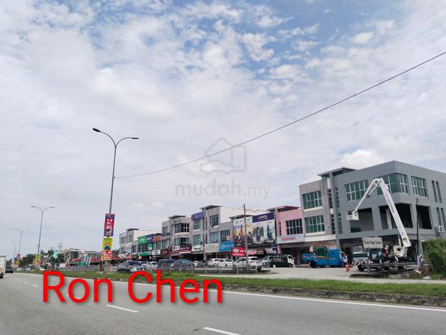 Freehold Tambun Residential Land by roadside 1
