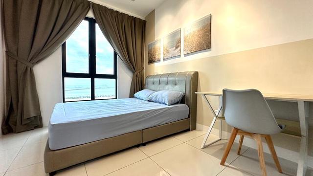 Cozy Master Room for Rent with Carpark @ Suasana Ultropolis Batu Kawan 1