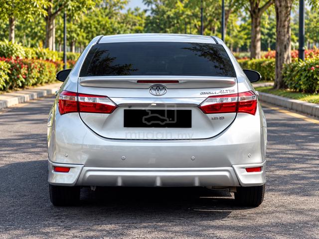 2015 Toyota COROLLA 1.8 ALTIS G One Owner - 4