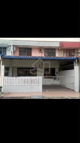 Double Storey Intermediate For Sell (Negotiable) 1