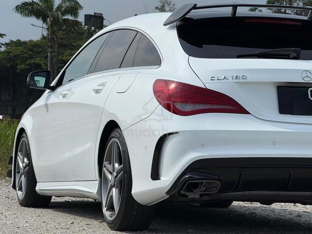 2016 Mercedes Benz CLA180 1.6 Shooting Brake AMG - 4