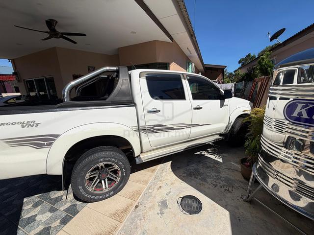 2013 Toyota HILUX 2.5 G VNT (A) - 2