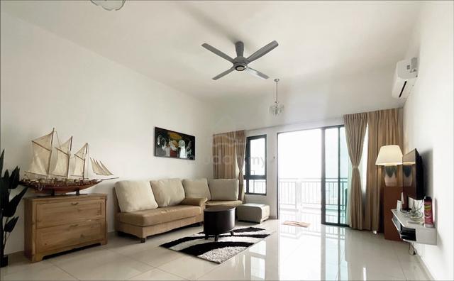 Grace Residence High Floor 3+1 Bedroom Freehold Condo 1650 sqft 2 Car Parks 1