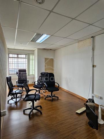 1st floor Office taman putra prima for rent 3