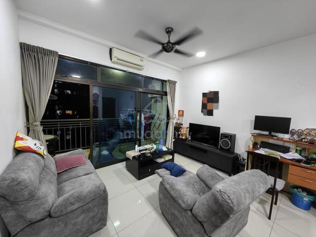 Seri Austin Residence Luxury Apartment 1