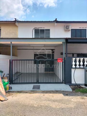 Double Storey Terrace- For Rent @ Jalan Haji Ahmad, KUANTAN 1