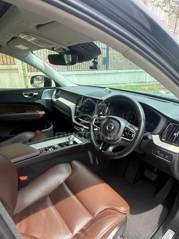 2020 Volvo XC60 T8 INSCRIPTION PLUS 2.0L (A) - 2