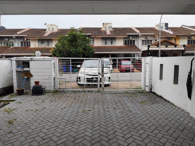 Bilik di Seksyen 27 Shah Alam 1