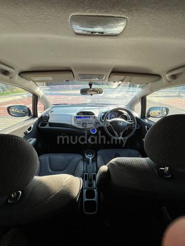 2013 Honda JAZZ 1.3 (HYBRID) FACELIFT (A) - 5