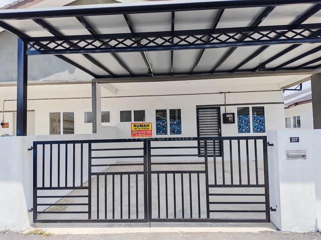 Rumah Klaster Semi-D (Kembar dua) 1