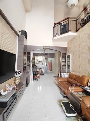 Taman Pelangi Indah Jalan Pesona 1.5 Storey House For Sale Gaya 1