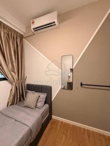 ALL Female Cozy Medium Room at M Astra Setapak (FREE Utilities WiFi) 1