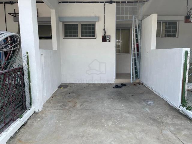 Ground Floor, Townhouse, Taman Tasik Puchong 1