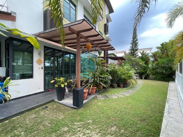 (CORNER LOT) 3sty Semi D Jelutong Heights Bukit Jelutong Shah Alam 1