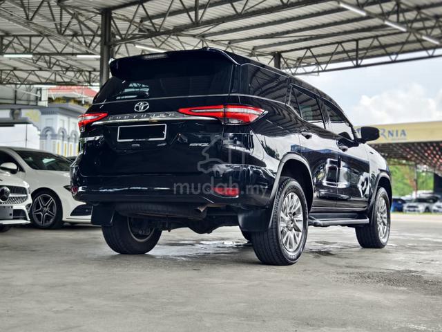 *66781KM ONLY *2022 Toyota FORTUNER SRZ 2.7 PETROL - 4