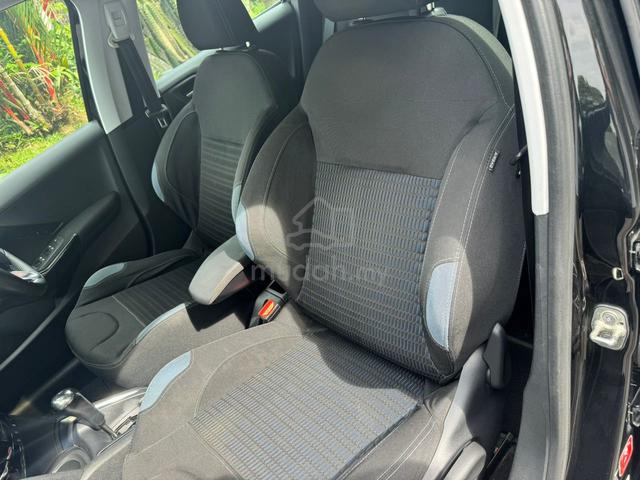 2013 Peugeot 208 1.6 VTi ALLURE (A) FULL LOAN - 3