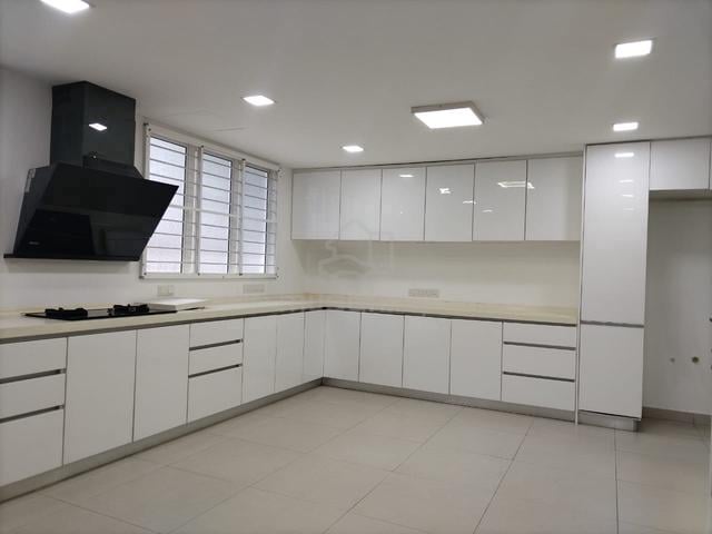 Fully Renovated 4-Bedroom Terrace House with CCC in SS15 1