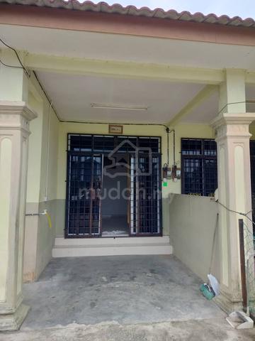 Kg Che Arus, Kok Lanas Teres di Taman Jintan (kb) Daerah Ketereh Utk D 1