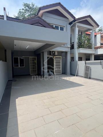 Double storey 22x75sf Jalan Tasik Prima Puchong Selangor for sale 1