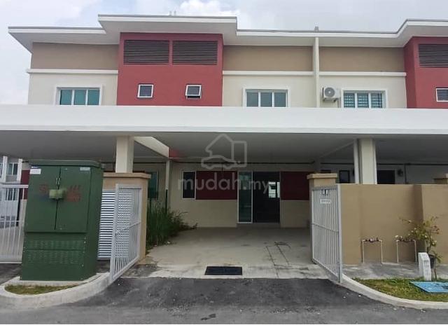 Nilai Hebat! Rumah Teres Dua Tingkat @ Taman Bakti YNS Labu 1