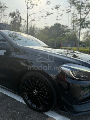 2017 Mercedes Benz A-CLASS 1.6 180 AMG TURBO - 2