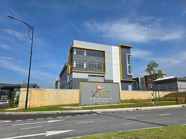 3 Storey Semi D Xme Nilai side by side units available 2