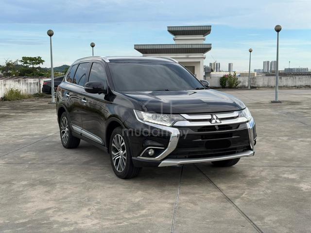2019 Mitsubishi OUTLANDER 2.0 4WD (A)FREE ACCIDENT - 1