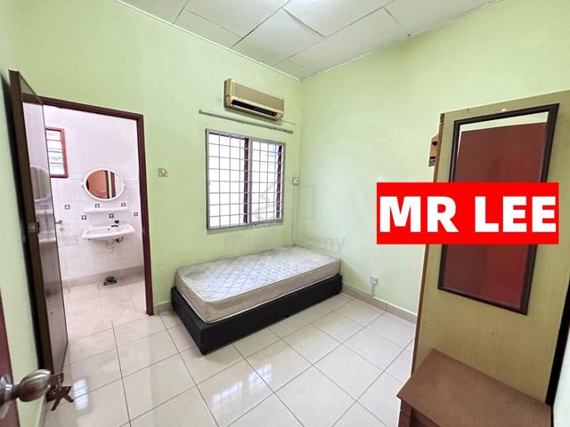 2-Storey House 4R2B 18x60 Taman Putra Perdana Below Market FULL LOAN 1