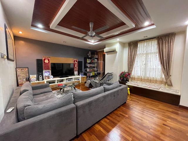 Tanjung Bungah Renovated 3 storey Landed at Chee Seng 1