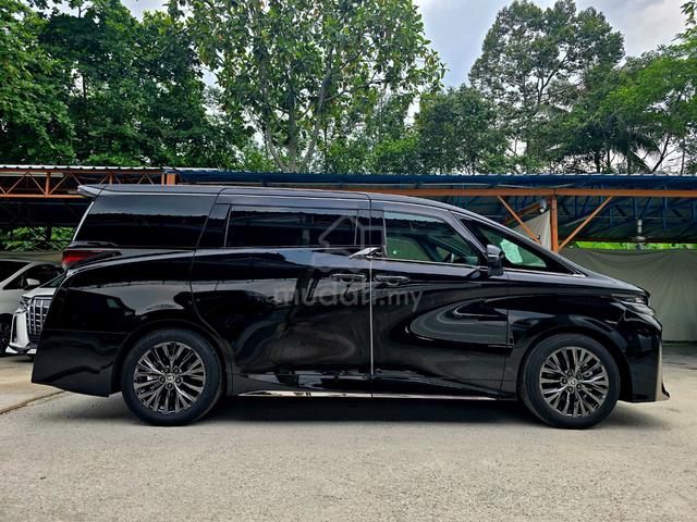 GRADE 4.5A 2024 Toyota VELLFIRE 2.4 Z PREMIER (A) - 5