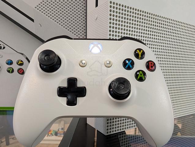 XBox One 500GB : GamerLife - photo 2 of 6