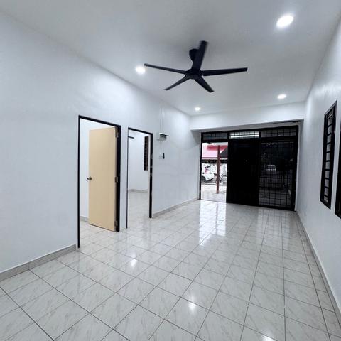 EndLot Taman Johor Jaya Single Storey 3Bed 2Bath 1