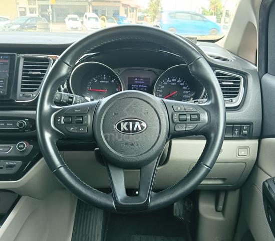 2018 Kia Carnival 2.2 CRDi (A) Luxury 8 Seaters - 5