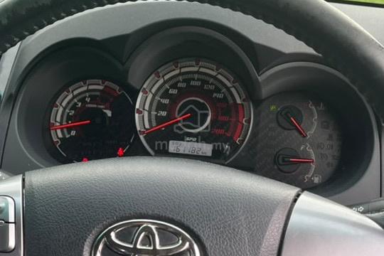 2015 Toyota HILUX 3.0 G VNT (A) - 5