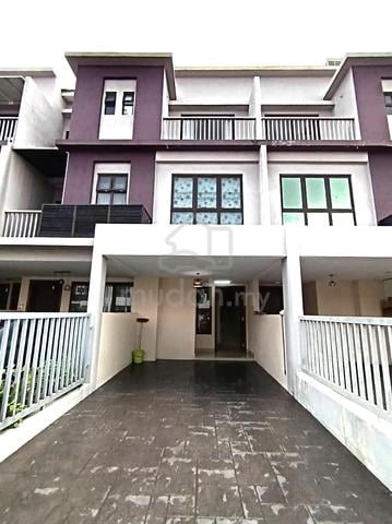 80% FURNISHED 💥 The Strata Bandar Bukit Mahkota 1