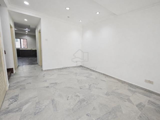 [KITCHEN CABINET + BASIC UNIT + GOOD UNIT] Putra Bahagia Putra Heights 1