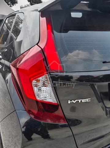 2020 Honda JAZZ 1.5 E  FACELIFT boleh loan kedai - 4