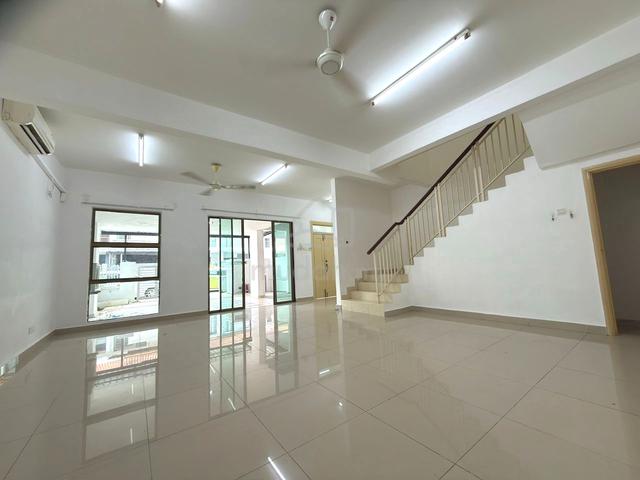 Super Cheap Landed house for rent @ Dato Onn Perjiraan 11 1
