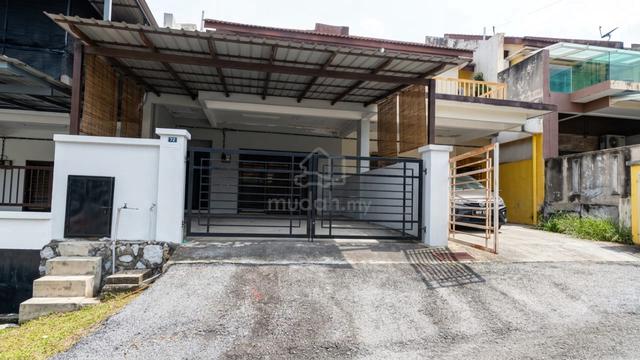 Teres 2 Tingkat Desa Salak Permai, Salak Tinggi 1