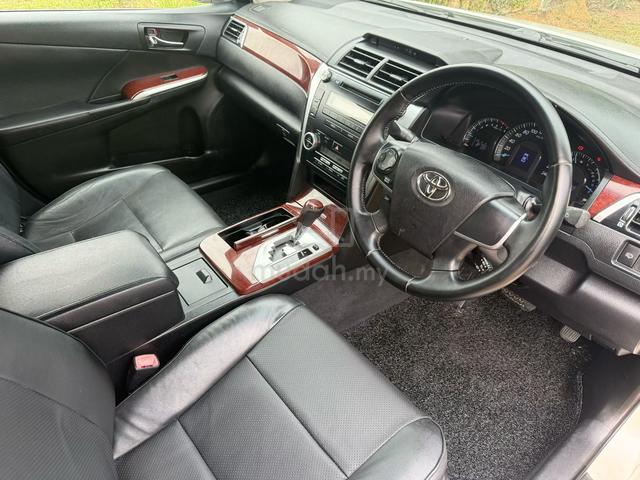 Toyota Camry - 3