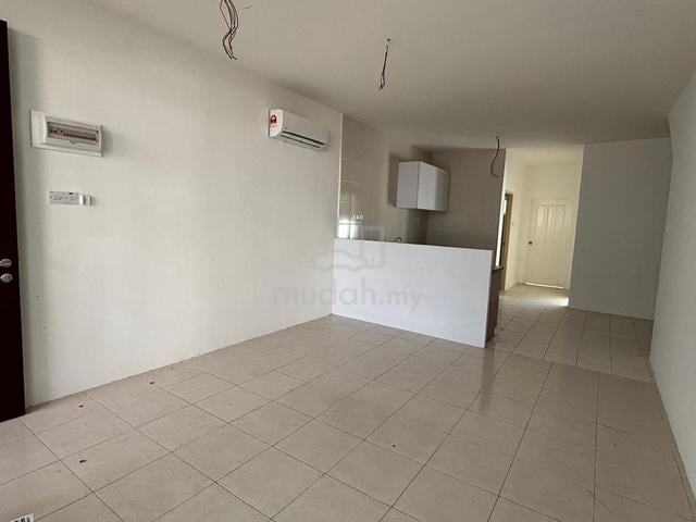 Marq Suites Lower Unit Townhouse Batu Kawa for Sale 1