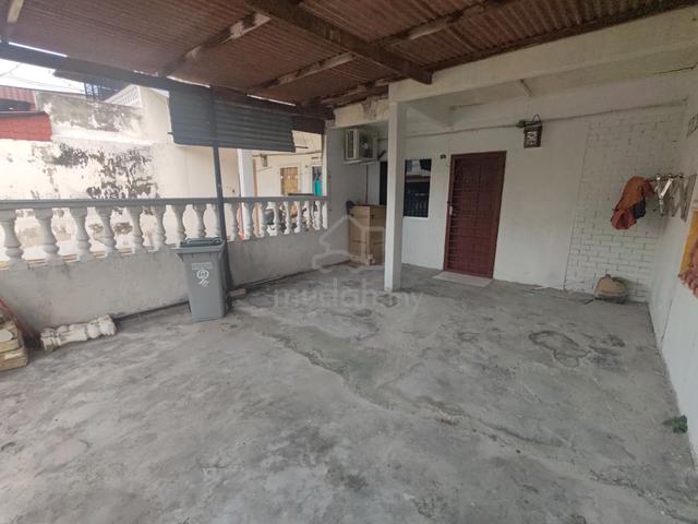 Melaka Baru Double Storey For rent 1