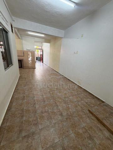 Rumah Cantik Untuk Dijual | Bukit Beruang | 6R5B | (Nego) 1