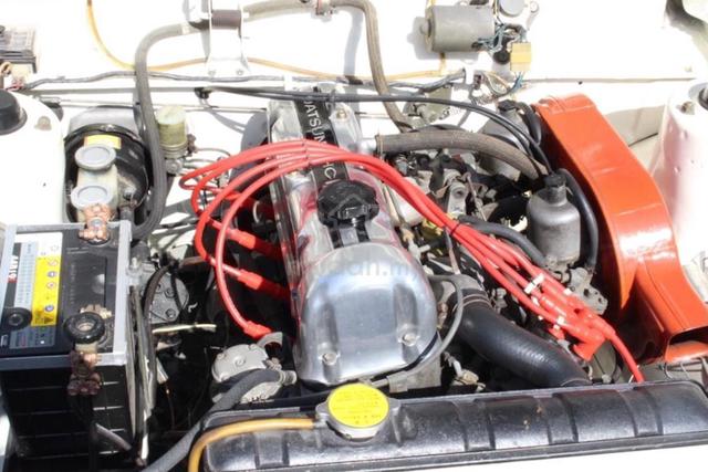 Datsun 1600 SSS 1.6 (M) 1971 - 4