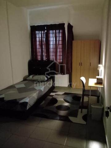 Bilik Perempuan Cheras Dekat LRT Maluri Miharja Condo 1