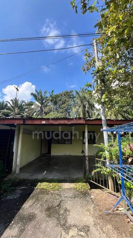 Teres Low Cost Taman Seri Selama 1
