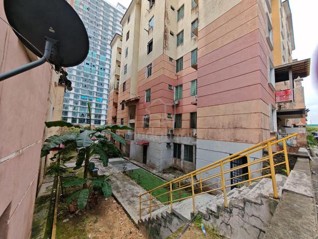 Larkin Indah Apartment 2