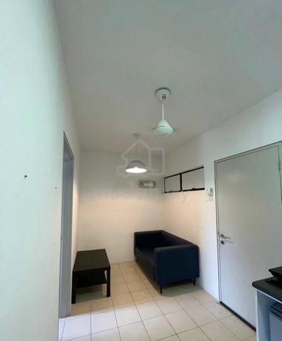 Uni Suites 1