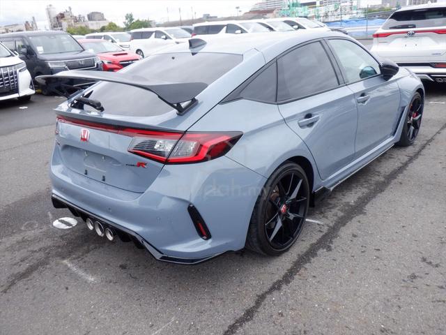 (BEST DEAL) Honda CIVIC TYPE R (FL5) 2024 - 3