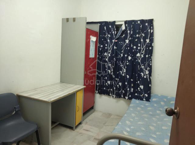 Bilik single wanita puncak alam 1